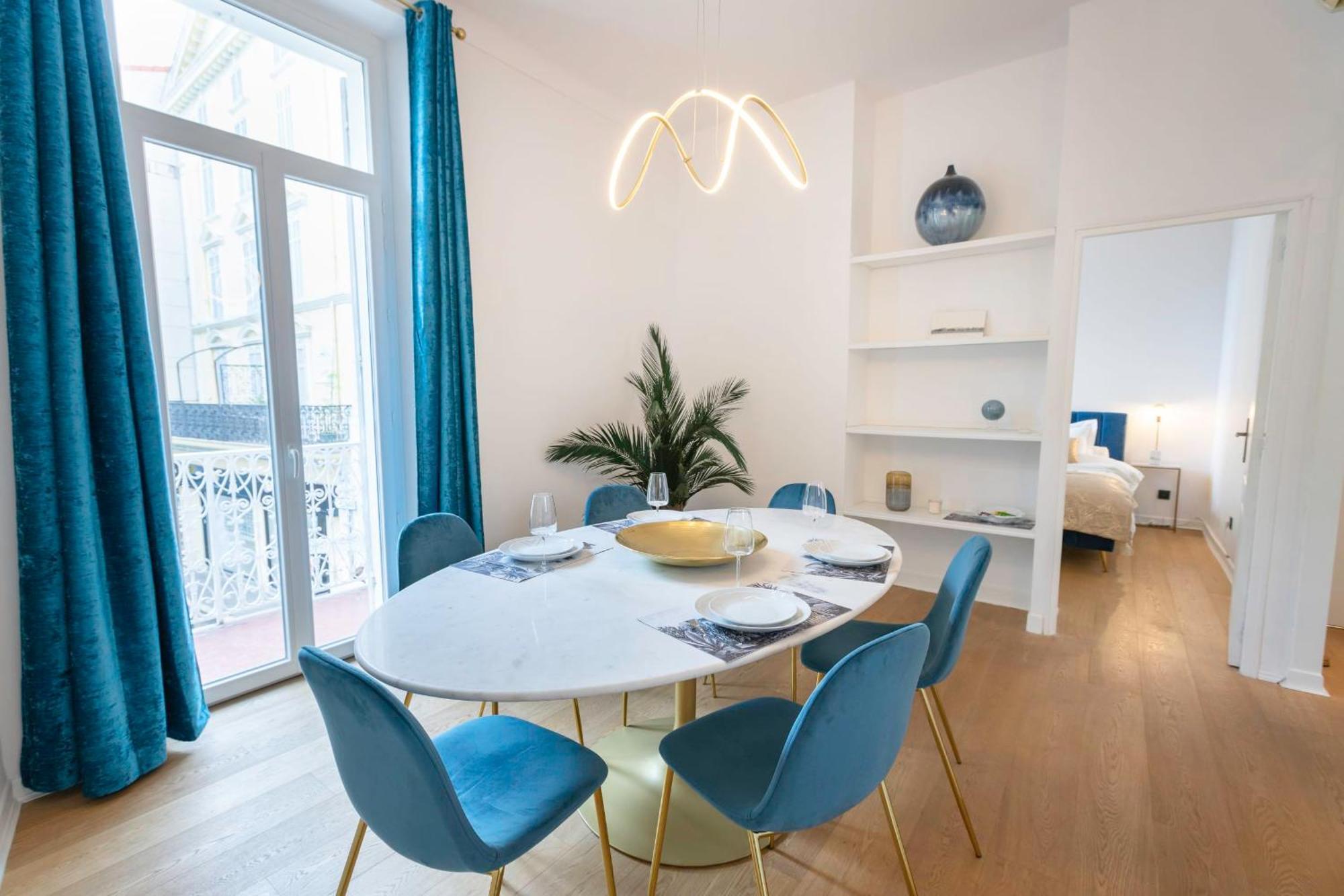 Modern 2-Br Apartment In The Heart Of Cannes Buitenkant foto